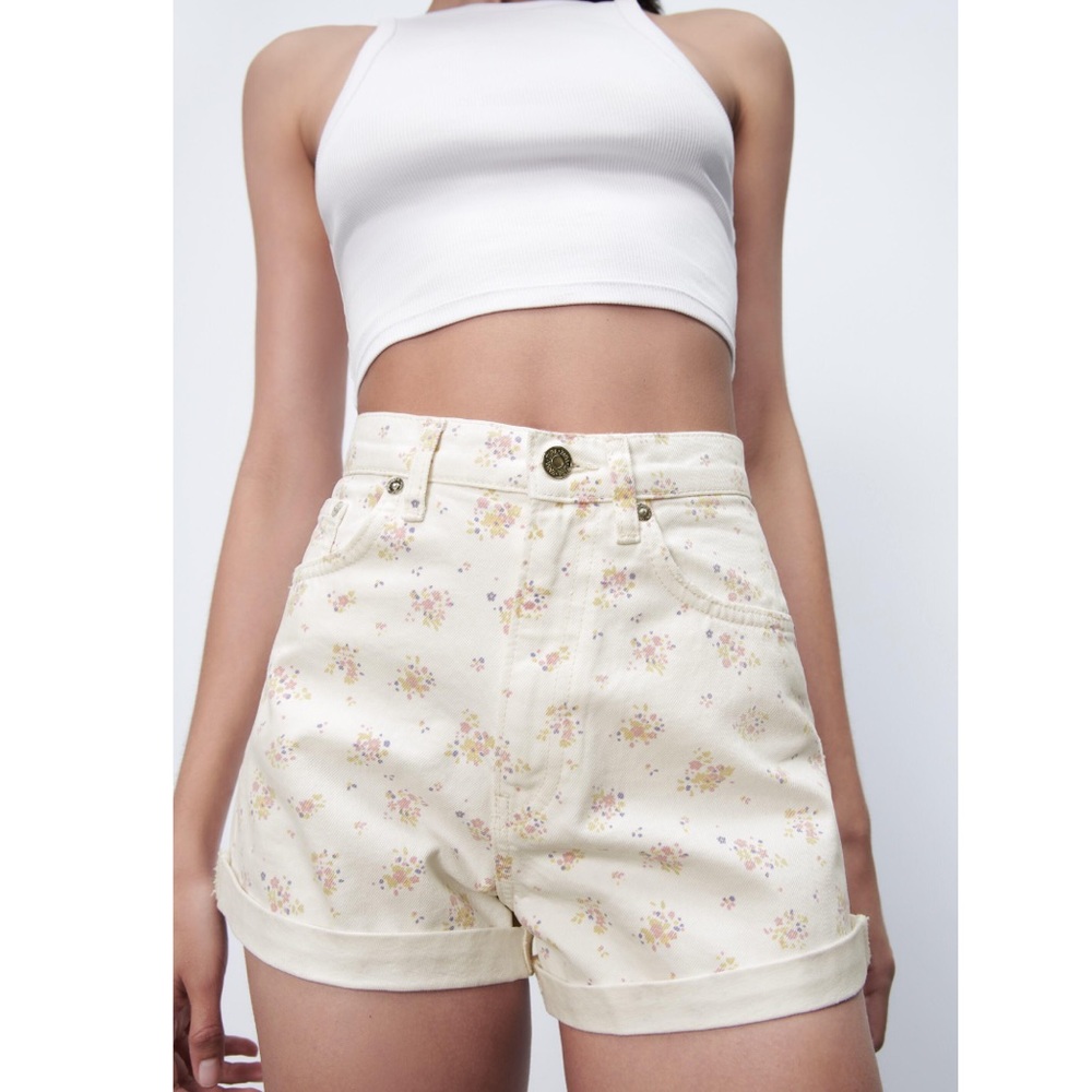 ZARA Floral Mom Fit Roller Short [LAST ONE]